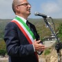 Il sindaco di Porto Torres Beniamino Scarpa alla cerimonia per la targa dedicata a Falcone e Borsellino